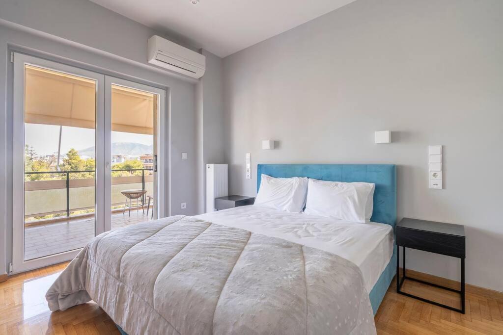 Apartment Voula's 2br Escape Elegant And Stylish Living