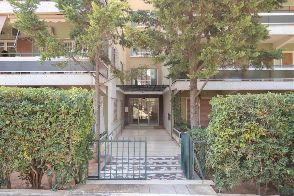 Apartment Voula's 2br Escape Elegant And Stylish Living